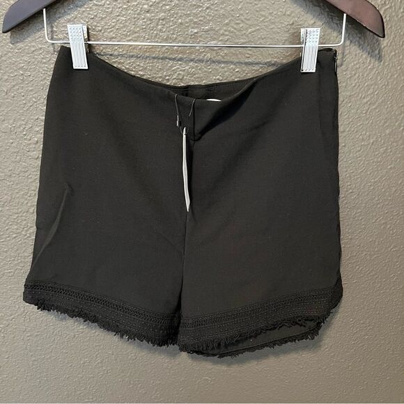 NWT Revolve x Cupcakes and Cashmere Figaro Short in Black | Size 6 - Picture 5 of 13